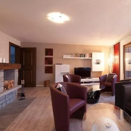 Chasa Diala, Sonnig Und Schoenste Aussicht Holiday home